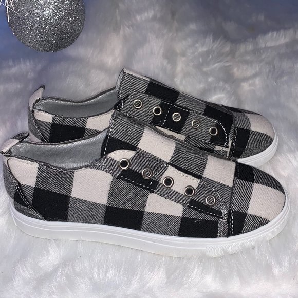 1 LEFT-Size 7! Buffalo Check Plaid Canvas Shoes - Picture 6 of 7